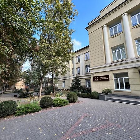 Prestige Apartments カーミヤンシケ エクステリア 写真