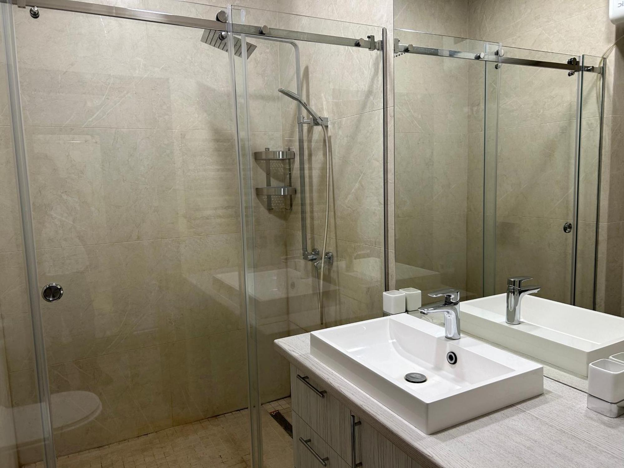 Prestige Apartments カーミヤンシケ エクステリア 写真